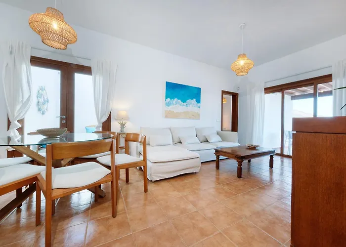 Дом отдыха Lanzarote Paradise - Private Pool, Air-con And Bbq By Lanzarote *