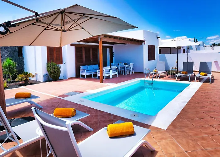 Lanzarote Paradise - Private Pool, Air-con And Bbq By Lanzarote