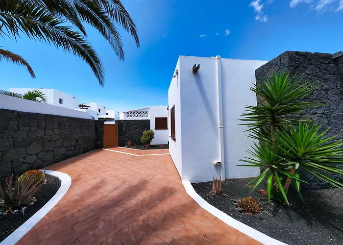 Lanzarote Paradise - Private Pool, Air-con And Bbq By Lanzarote Дом отдыха Коста Бланка