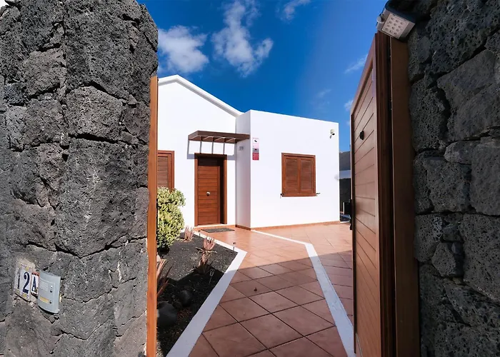 Lanzarote Paradise - Private Pool, Air-con And Bbq By Lanzarote Ferienhaus