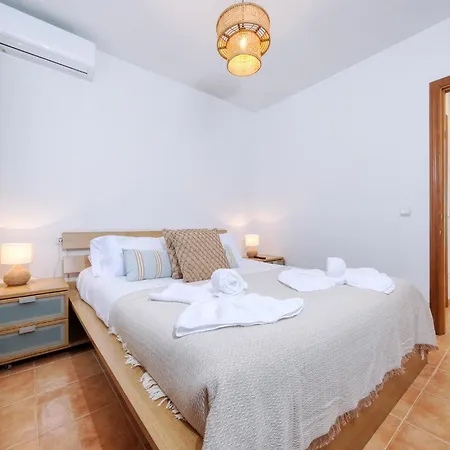 Vakantiehuis Lanzarote Paradise - Private Pool, Air-Con And Bbq By Lanzarote Vacation Homes