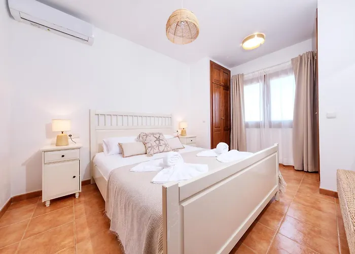 Lanzarote Paradise - Private Pool, Air-con And Bbq By Lanzarote * プラヤ・ブランカ